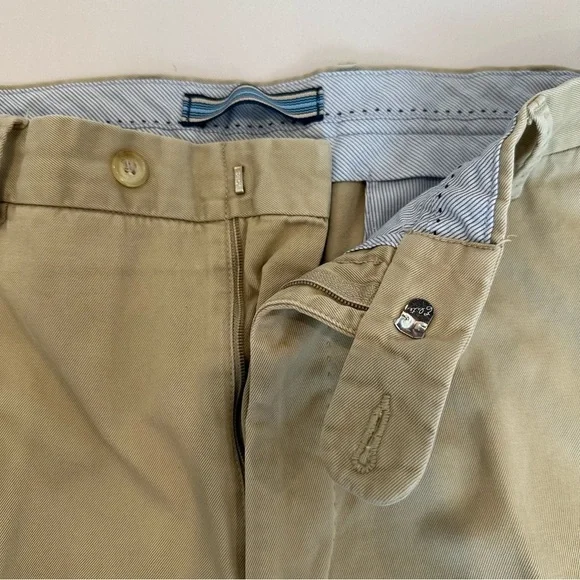 Peter Millar 8” Golf Shorts Chino Brown Preppy Mens Nice Khaki Pants Size 32 - Picture 8 of 8